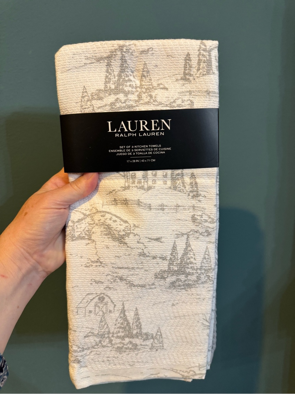 NWT Lauren Ralph Lauren White and Gray Scenic Holiday Kitchen Towels - Set of 3